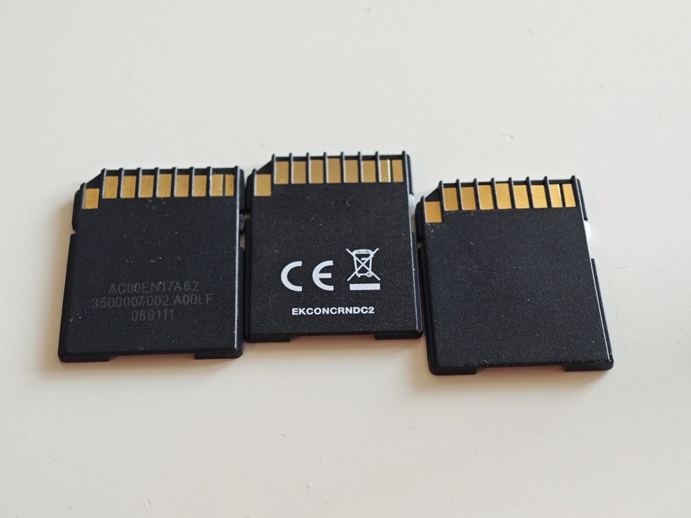 3x MicroSD To SD Adapter - Kingston, Transcend, Nobrand