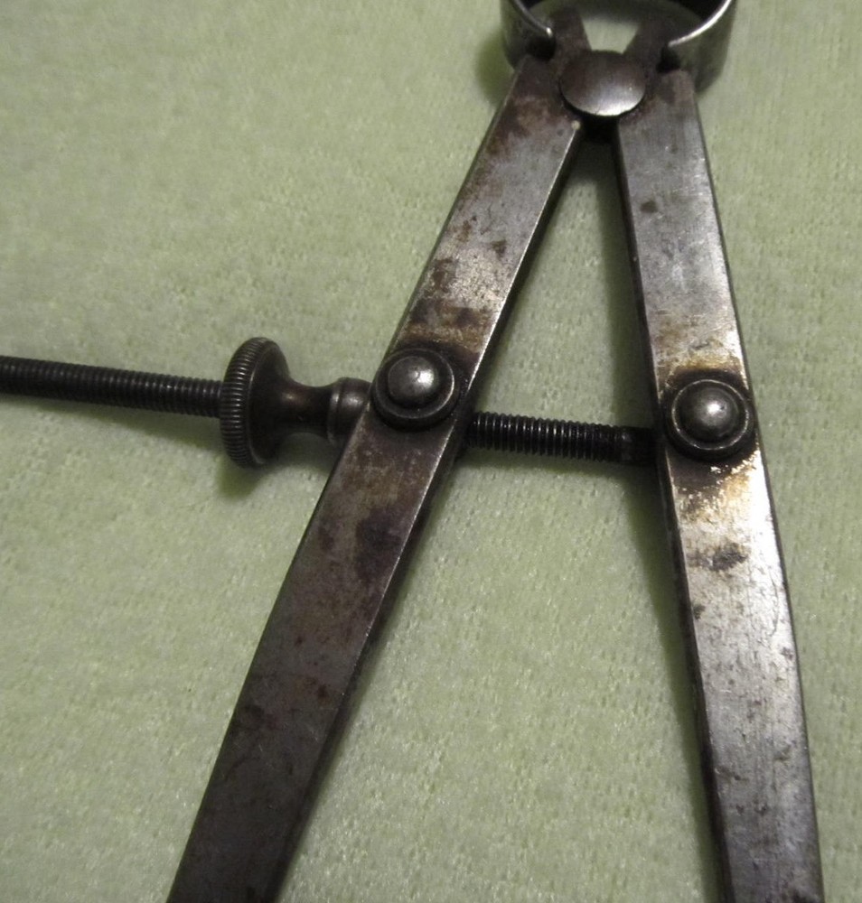 6" Spring-Type Machinest Divider - Solid Nut, Flat Leg