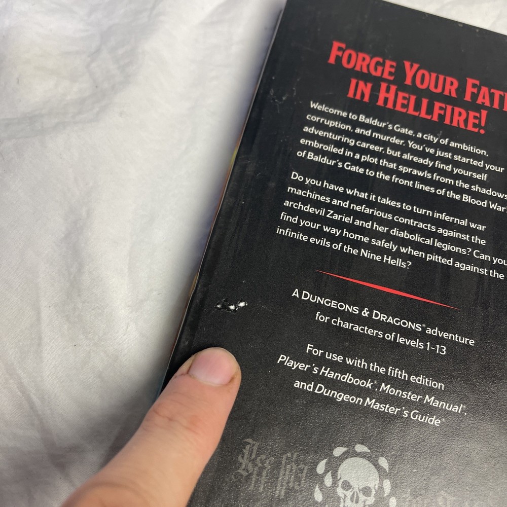 Dungeons & Dragons Baldur's Gate: Descent into Avernus Includes Map