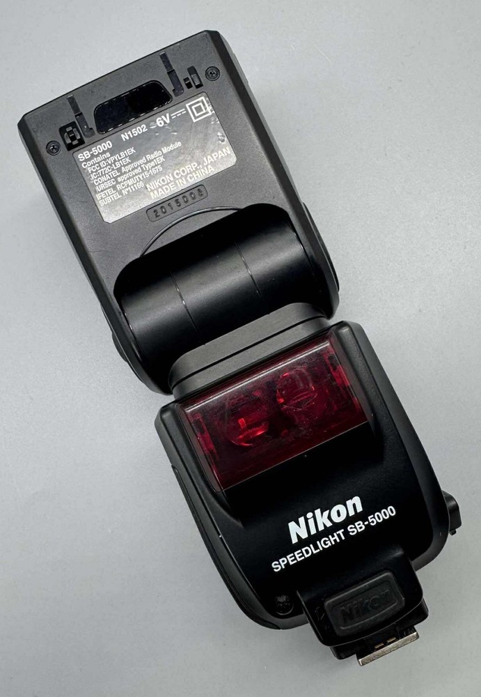 Nikon SB-5000 Flash Speedlite - Mint