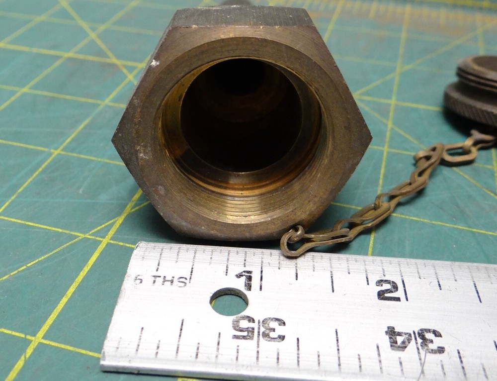 Threaded Thermowell Brass, 1" NPT, 2-1/2" Insertion Length W/ Cap