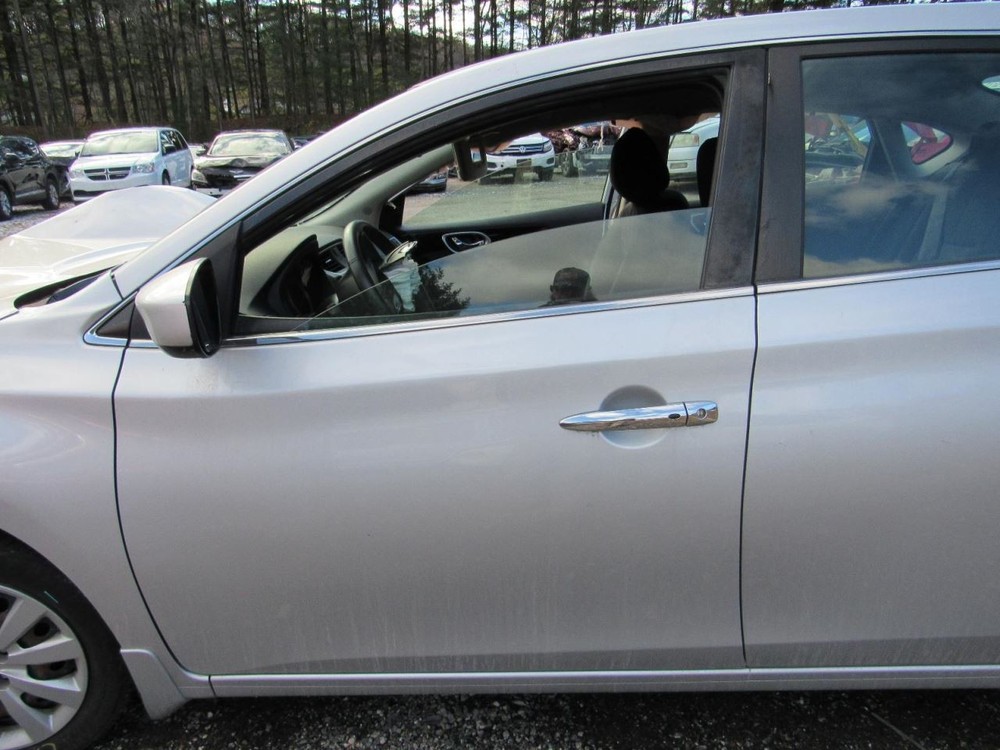 SENTRA 2017 Glove Box 1003884