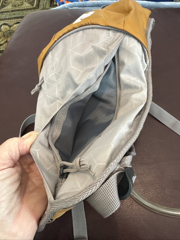 Ozark Trail Hydration Backpack with Hydration Bladder, 2L, Orange/Grey W/Pockets