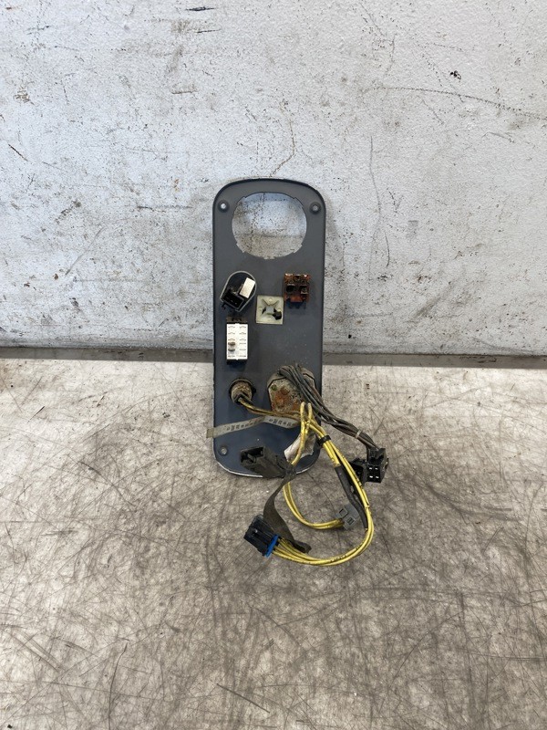 2002 Freightliner Columbia Climate Control (718-11321)