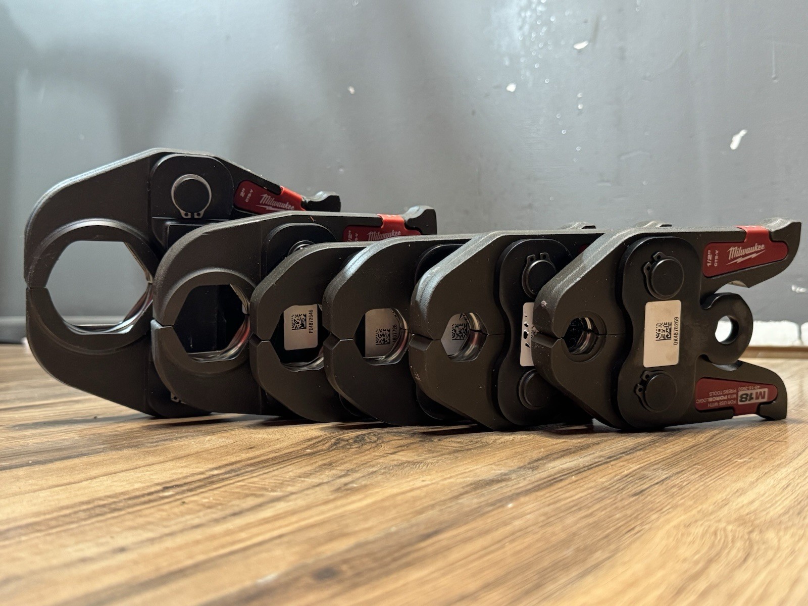 Milwaukee 2922-22 M18 FORCE LOGIC One Key Copper Press Tool CTS Jaws Only