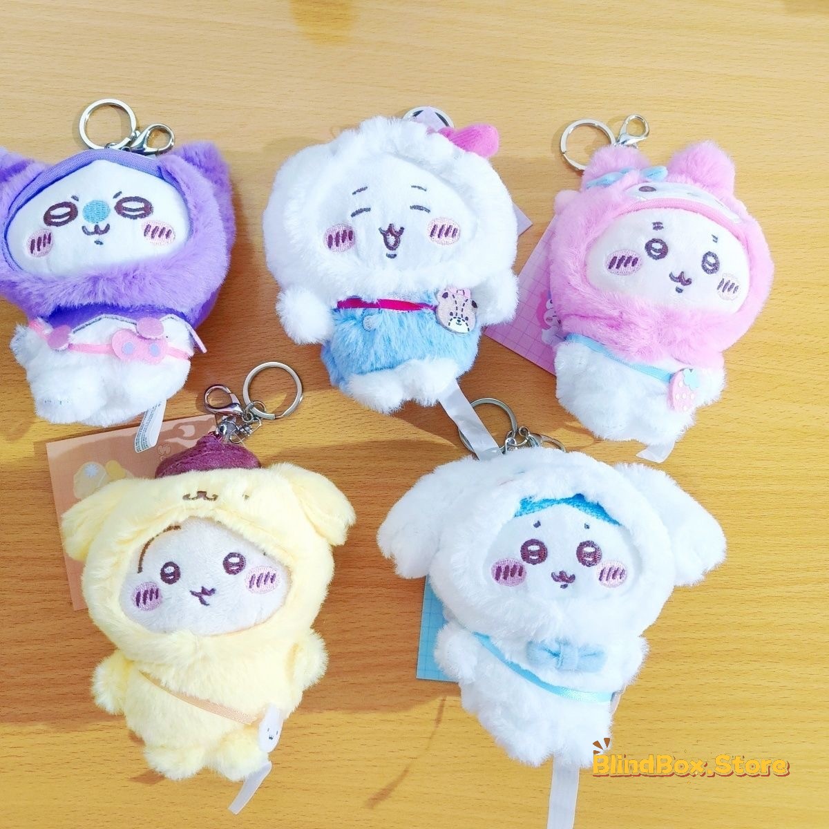 Chiikawa Usagi Hachiware Furuhonya Momonga Head Covering Keychain Plush Doll NEW