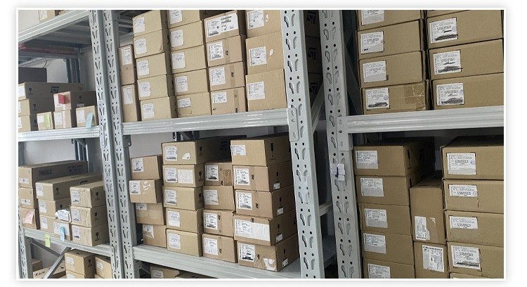 Omron Tact Switch B3F-1050