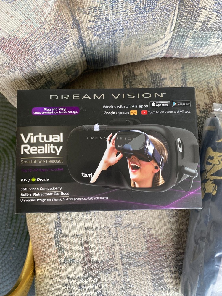 Dream Vision Black VR Headset VIRTUAL REALITY NEW