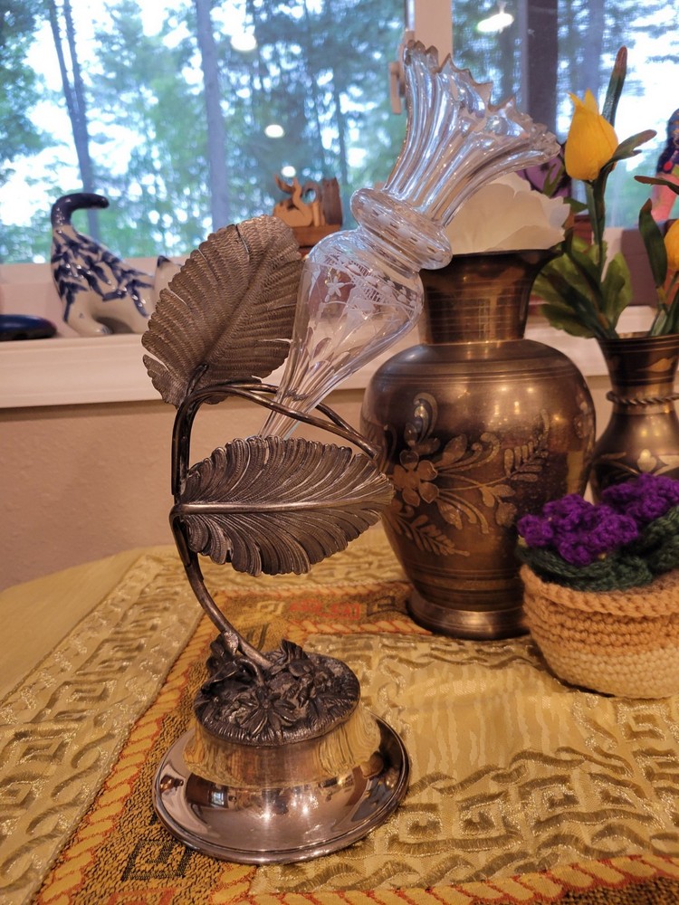 Meriden Britannia Co. Silver Etched Glass Epergne