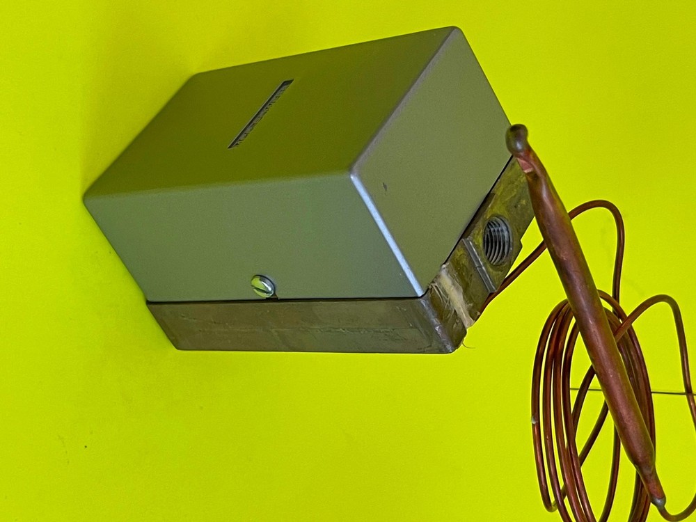 POWERS 184-0014 048749 Transmitter - New