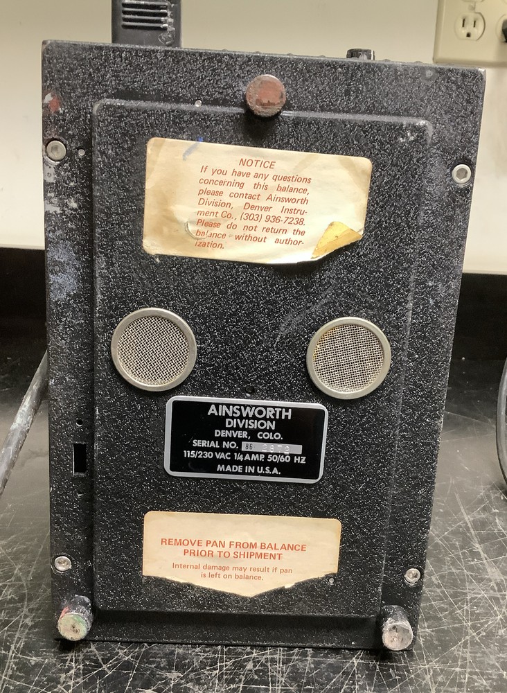 Fisher Scientific Model 300 Lab Scale