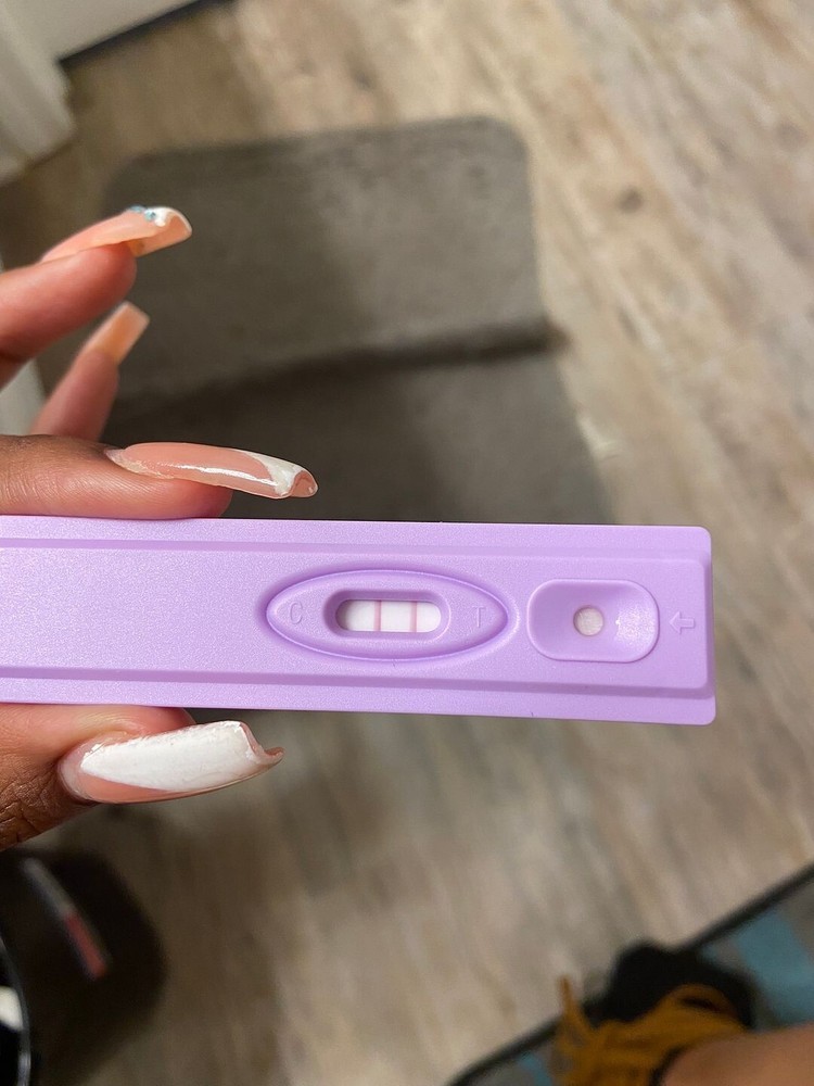Ovulation predictor, very Quick purple , new condition
