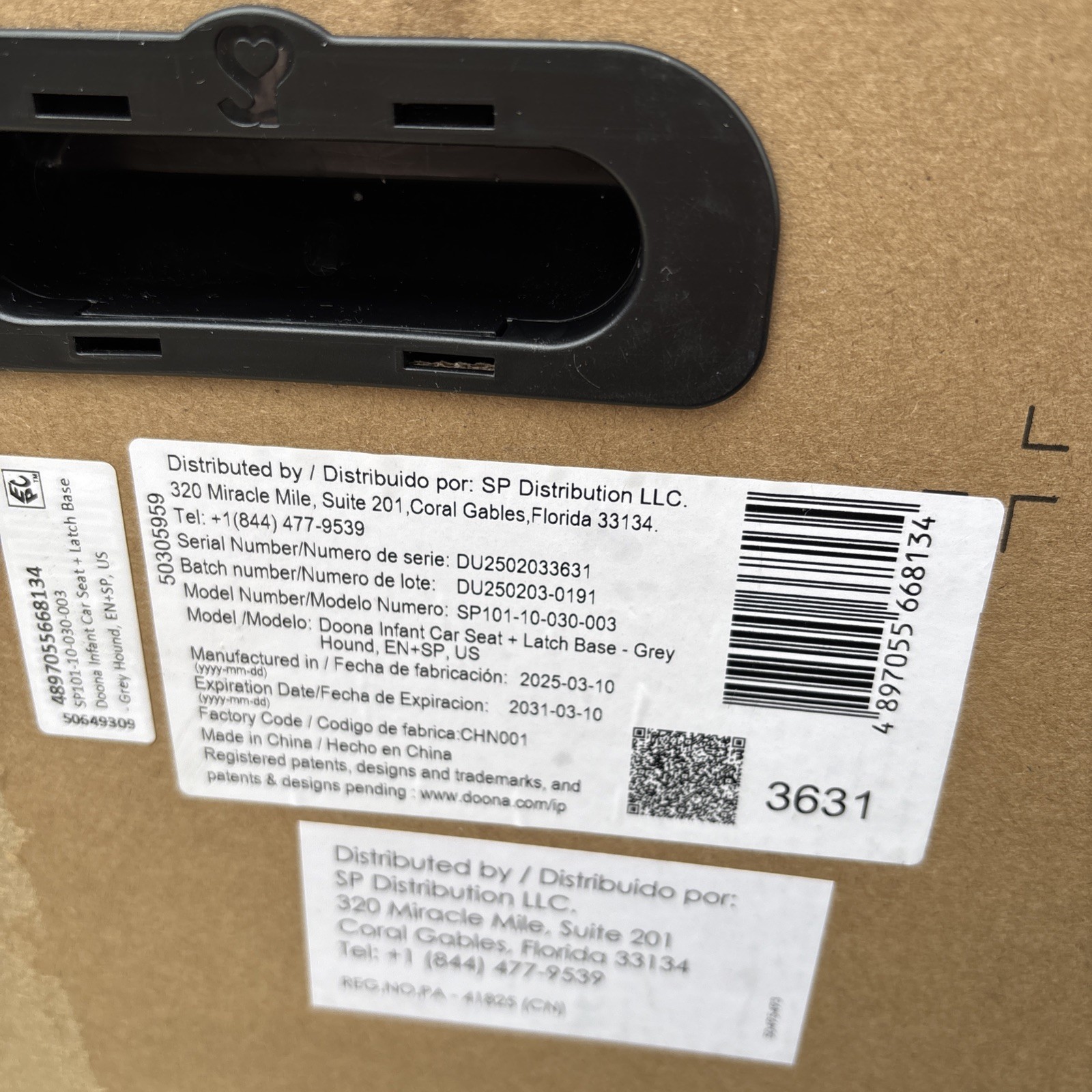 Doona Infant Car Seat + LATCH BASE + Stroller | Grey Hound