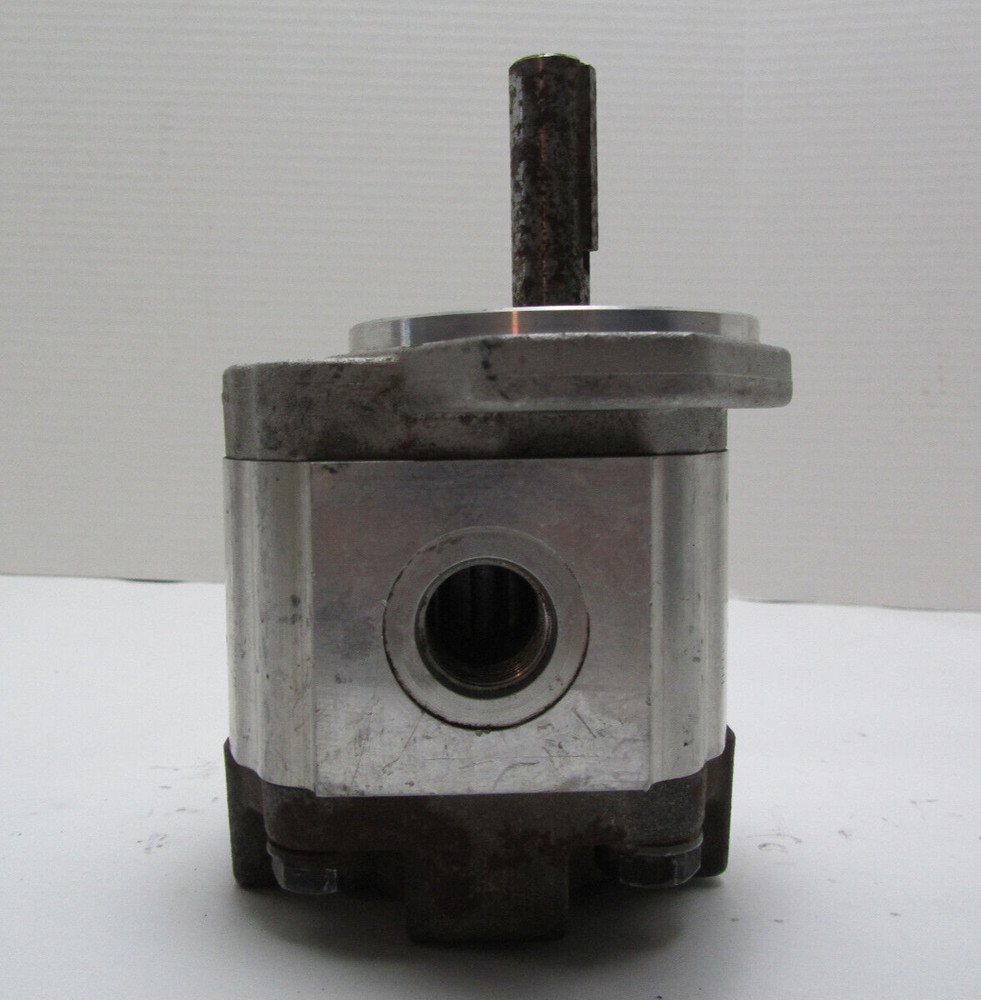 Alpha Series ZI Hydraulic Pump Condition Unknown Untested