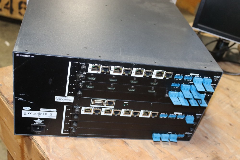 Extron XTP CrossPoint 1600 with Cards