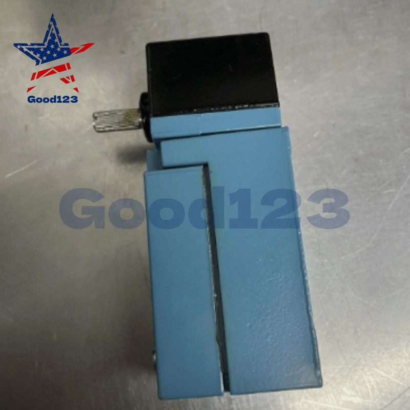 1PCS New Honeywell Micro Switch LSA1E