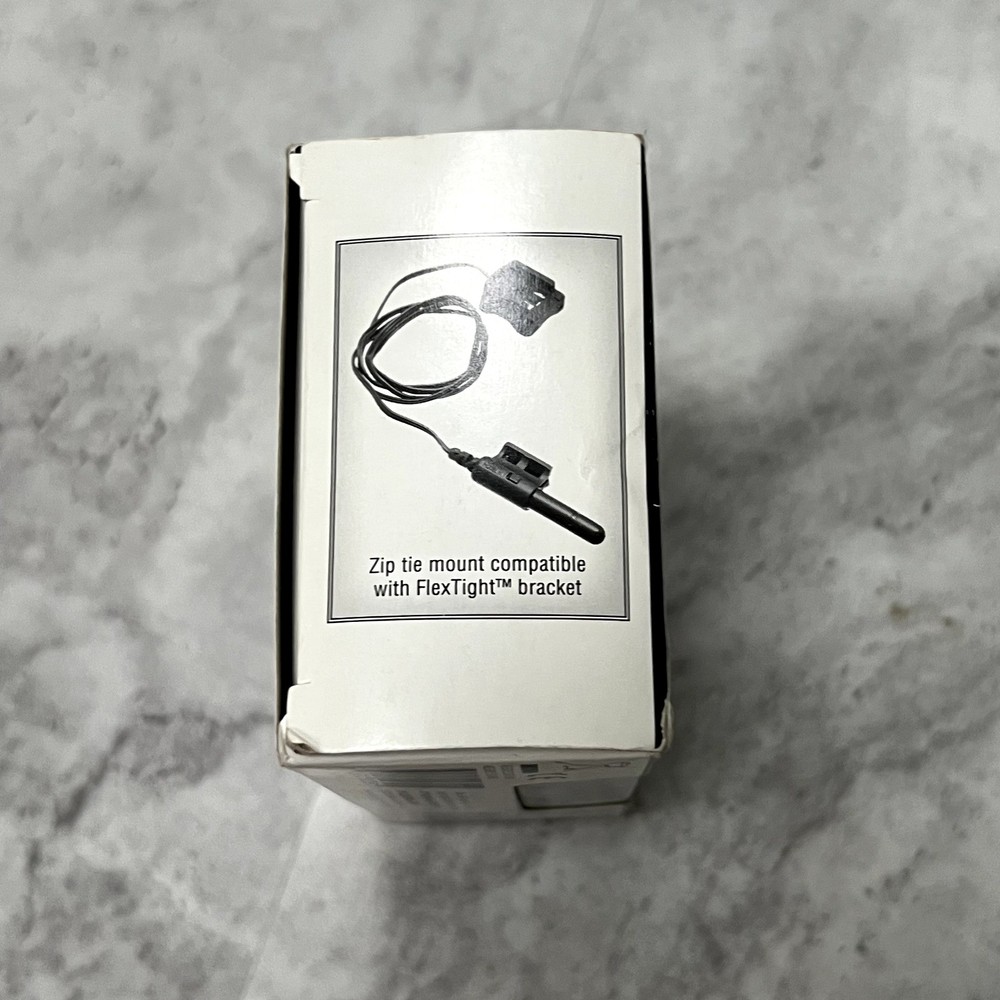 Cateye Velo 9 CC-VL820 White Digital Function Wired Cycle Computer NIB