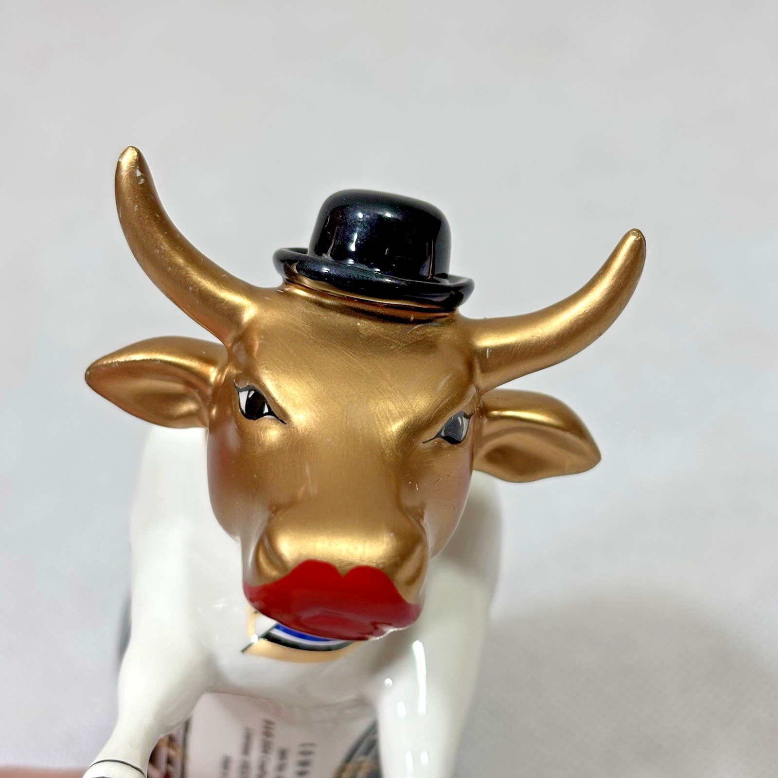 Cow Parade #6015 City Cow 2004 Westland Giftware Figurine with Box & Tag