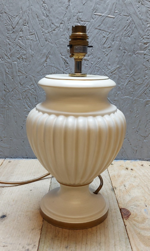 Vintage Table Lamp Painted Ceramic Table Bedside Lamp Light där Lighting Group