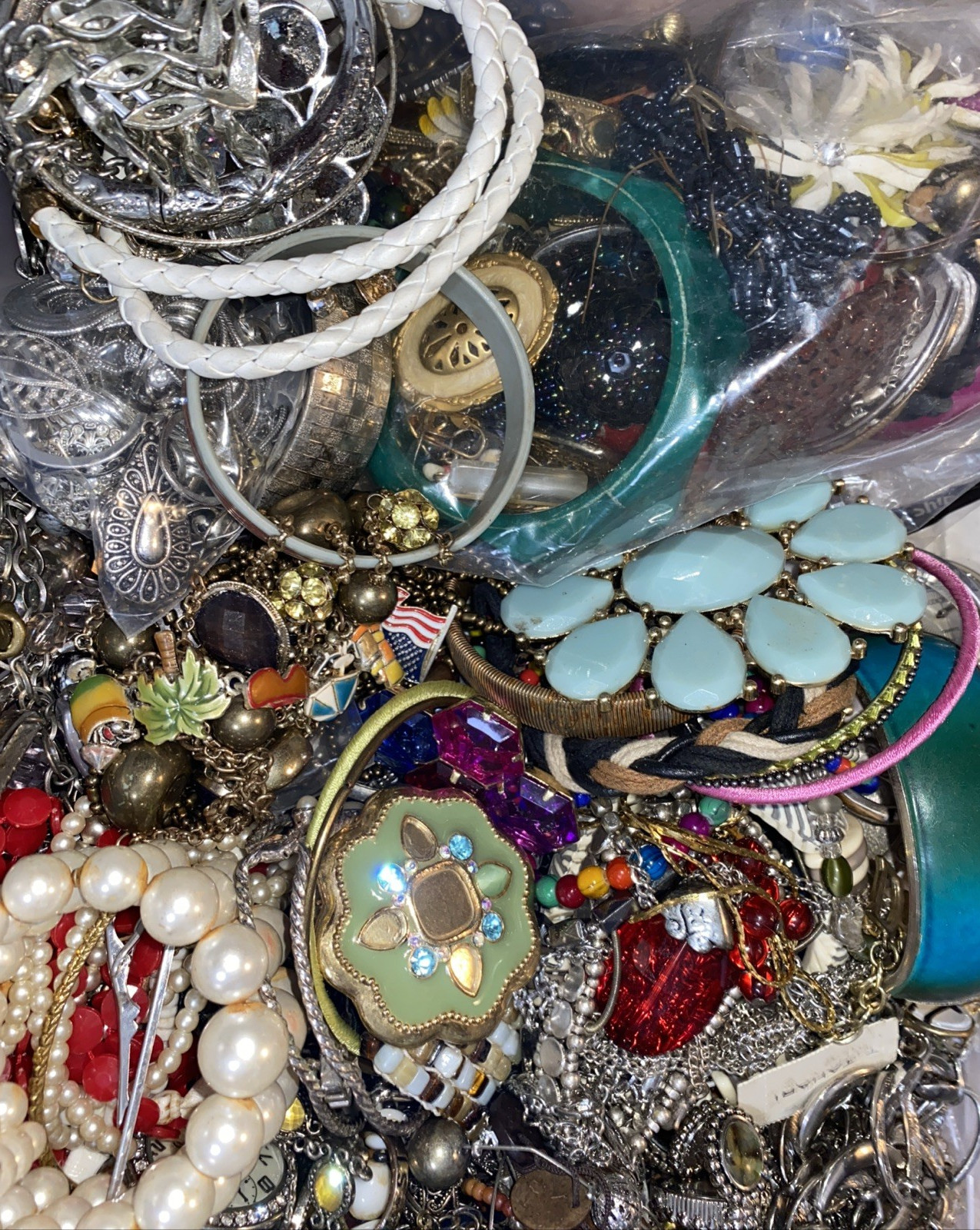 FREE SHIP LOT 1 DAY HANDLING Jewelry Junk 3 POUNDS 3 LBS VTG MODERN Y2K Grab Mix