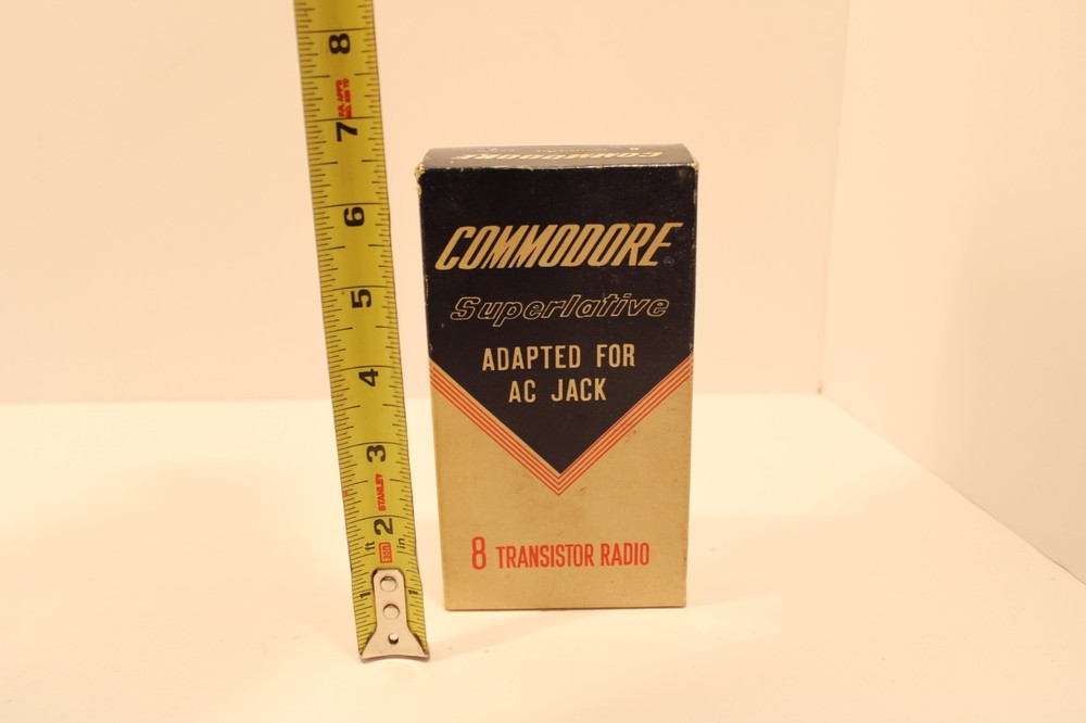 Commodore Superlative TW 88 Transistor Radio (1965?)