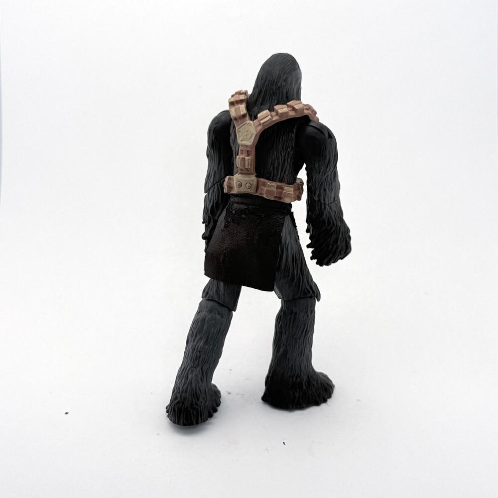 2005 Star Wars Wookiee Warrior Action Figure