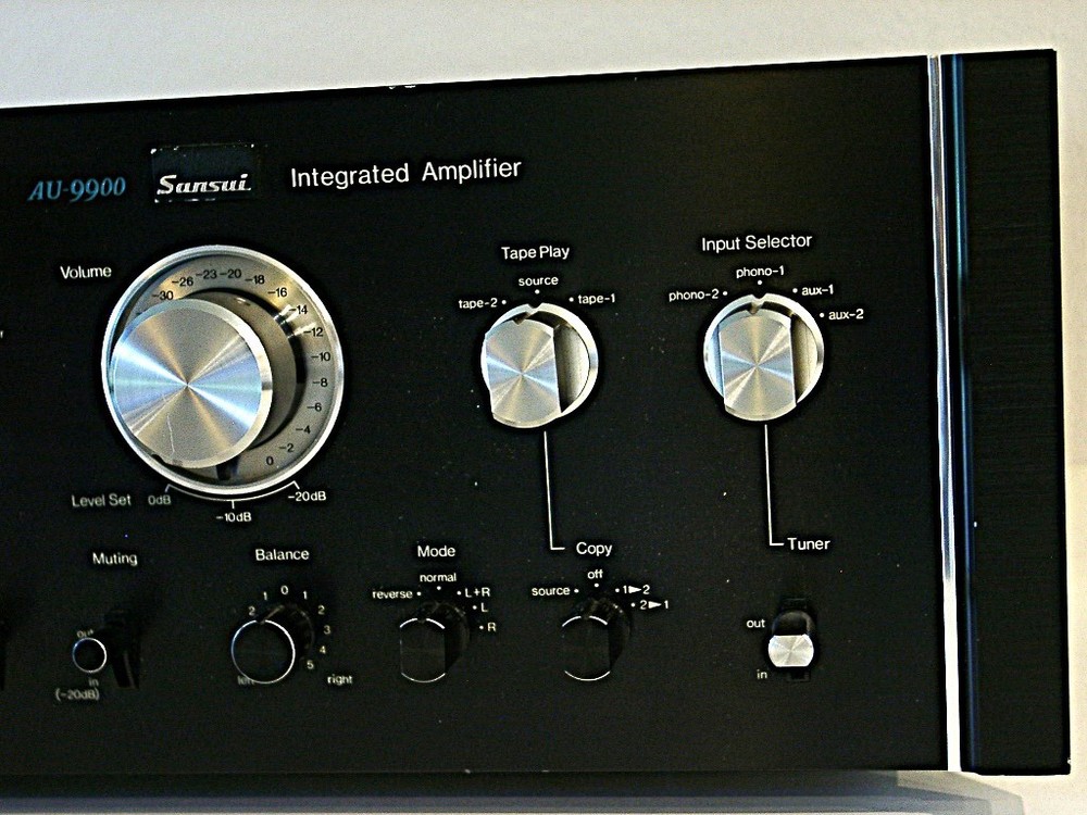 SANSUI AU9900 INTEGRATED POWER AMPLIFIER - VERSATILE