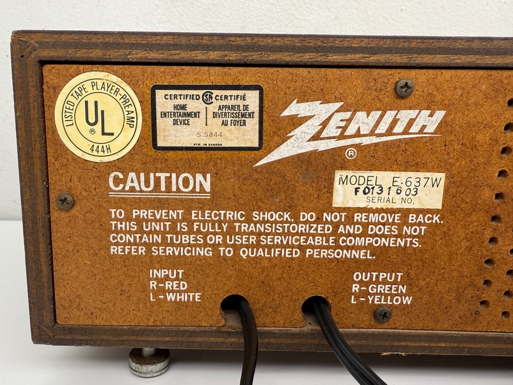 Vintage Zenith Solid State Cassette Stereophonic Tape Recorder E-637W UNTESTED