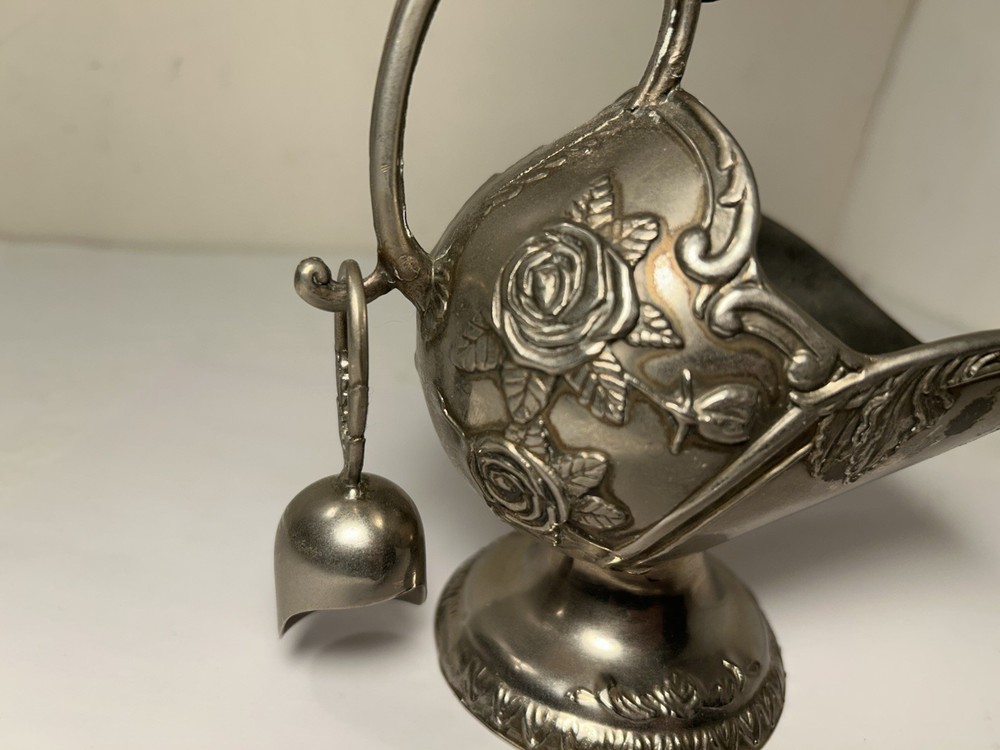 Vintage Silverplate Sugar Scuttle Rose Accent With Scoop 5.75”