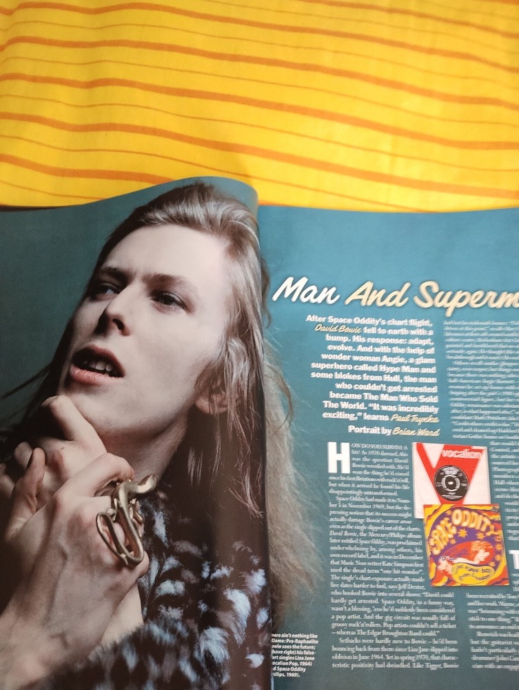Four David Bowie sought after old magazine articles
