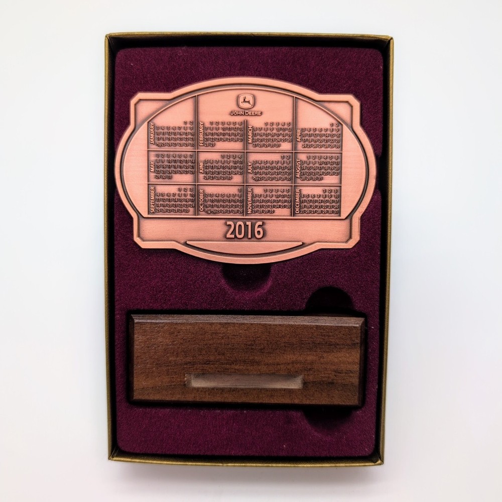 John Deere 2016 Calendar Medallion