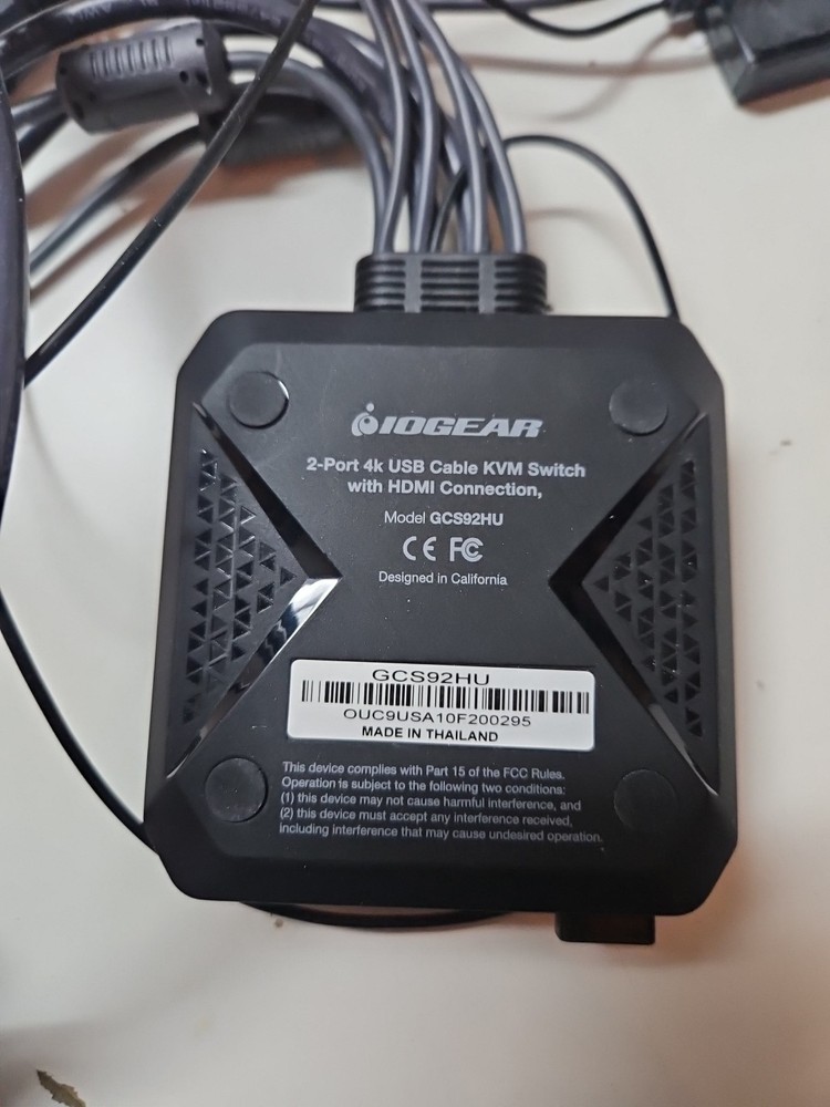 GCS52DP 2-Port 4K USB DisplayPort Cable KVM Switch IOGEAR