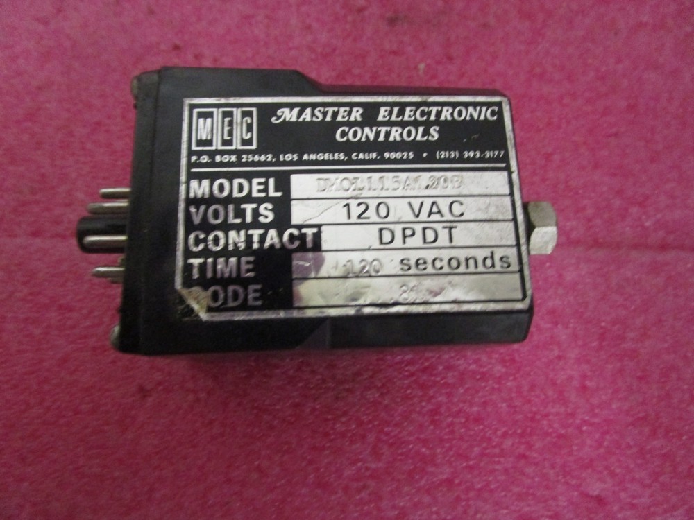 MEC DM0L115A120B  120 Volts 120 Seconds DPDT Master Electronic Controls Timer