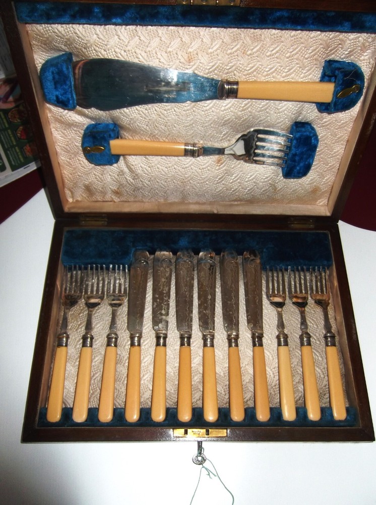 Fin de Siecle Silverplate Fish Set