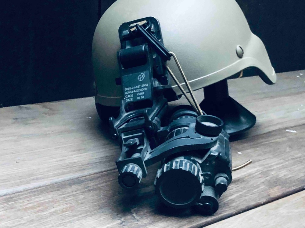 Tactical AN/PVS-14 Night Vision Lanyard System.