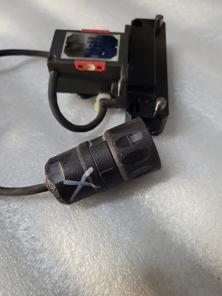 Heidenhain 233 039-04 Universal Instruments GSM X Axis Encoder