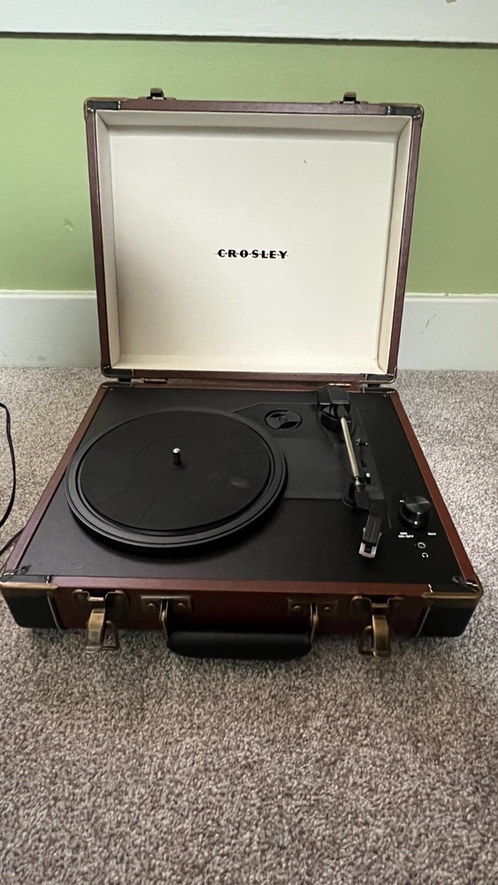 Crosley record player portable turntable USB USED