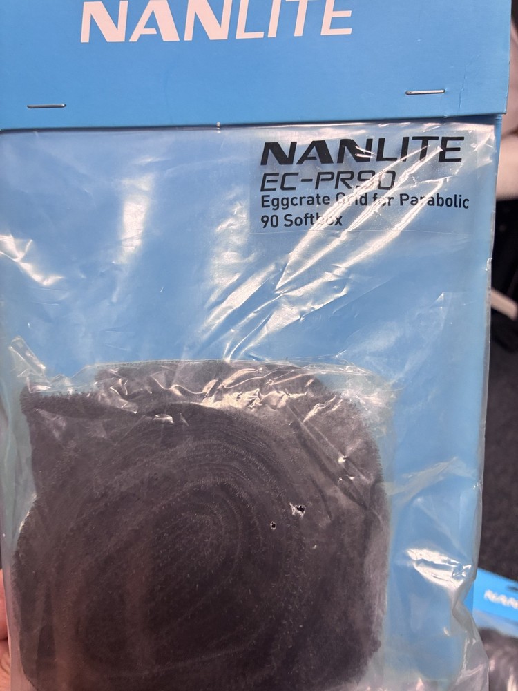 Nanlite ec-pr90 eggcrate grid for parabolic 90 softbox