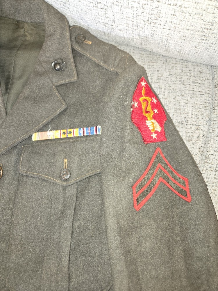 WW2 USMC COAT 2ND MARINE DIVISION