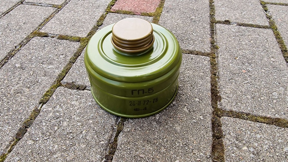 GP-5 Soviet gas mask kit