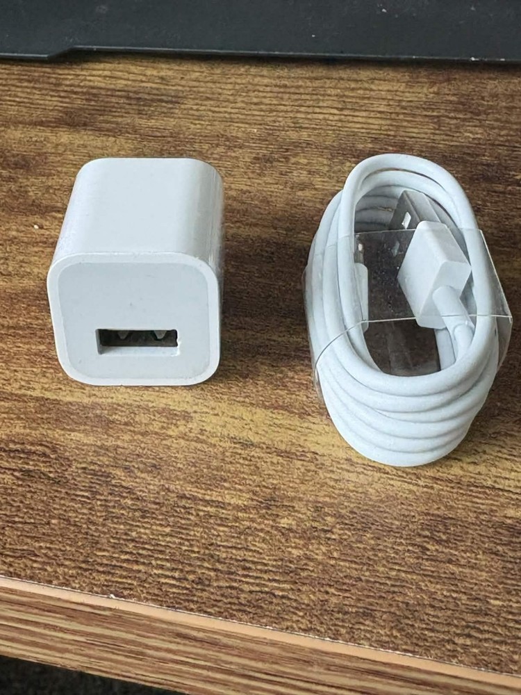 Apple USB Brick / USB A - Lightning Cable OEM Genuine Never User