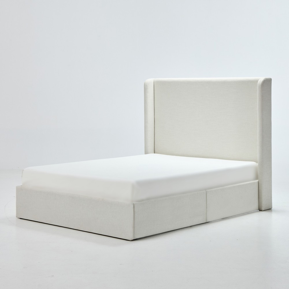 Carmen Upholstered Wingback Bed / Upholstered Platform Bed Frame / 52" High He