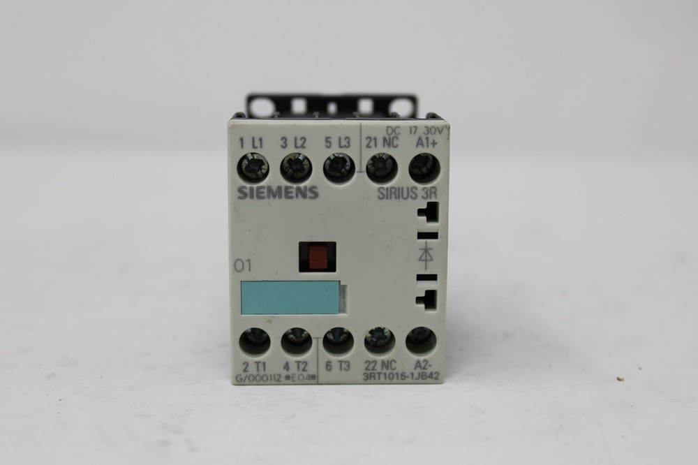 Siemens 3RT1015-1JB42 Contactor