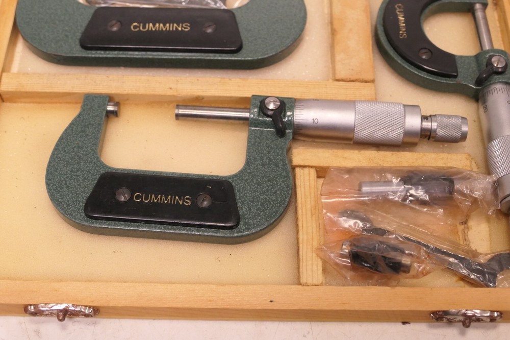 Cummins Industrial Tools 3 Piece Micrometer Set 0-3"