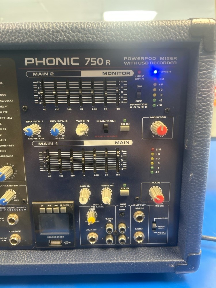 PHONIC 750 R (C57005059)