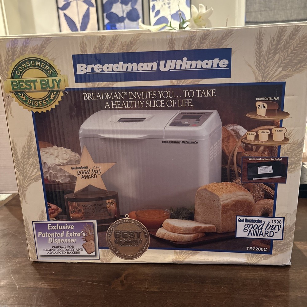 Breadman Ultimate Bread Machine Maker NEW TR2200C Open Box Never Used.