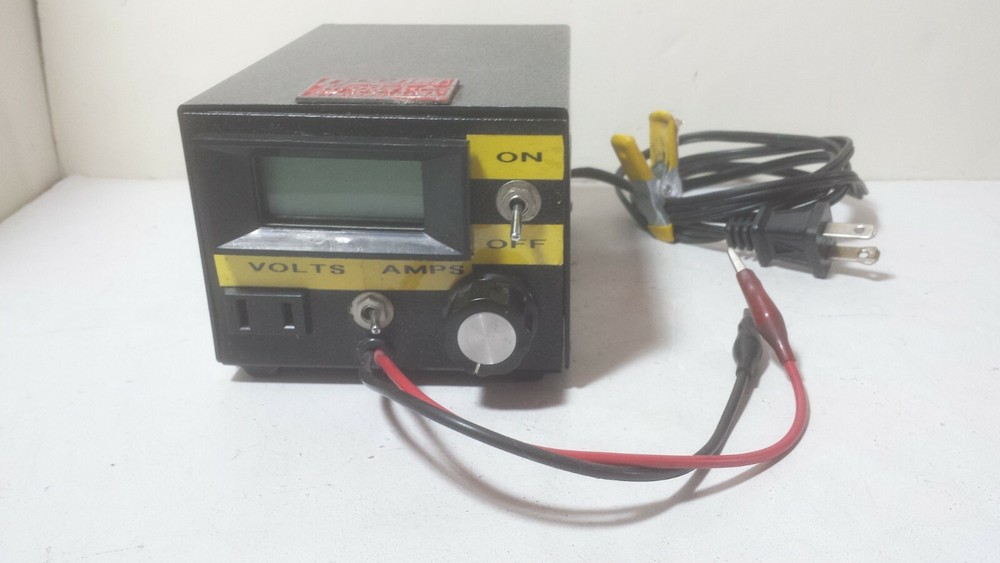 Dooner Model A #011 Volt / Amp Meter Solid State TESTED