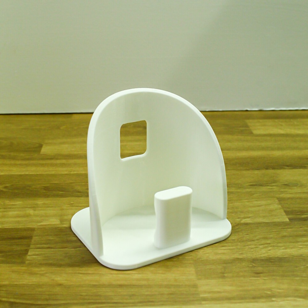 VR Mount – 3D Printed Secure Headset Holder for Wall