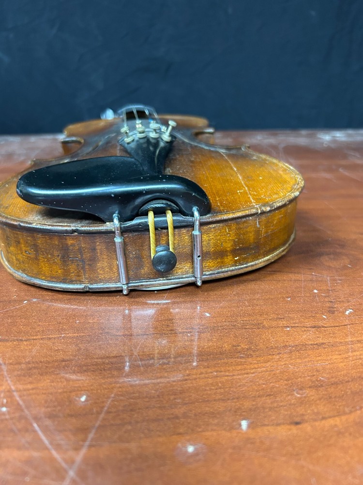 Unbranded Full-Size Violin (No Case)