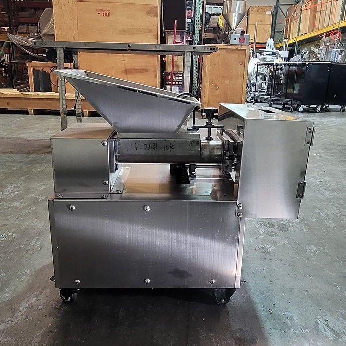 Automatic Small Dough Cutting Machine - Rounder Machine for Bakery